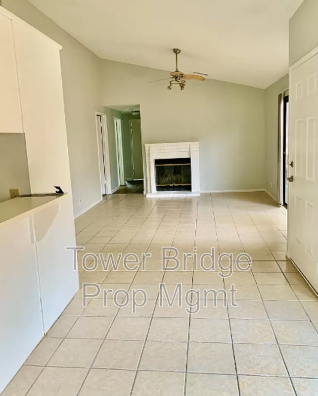 Building Photo - 1349 Chignahuapan Way