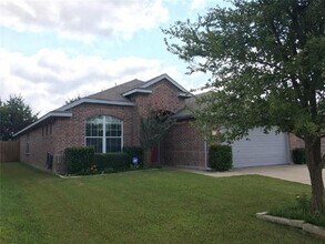 Building Photo - 1621 Black Maple Dr