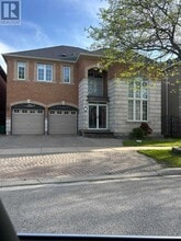 Building Photo - 35 Gemini Crescent