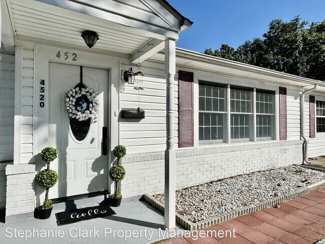 Building Photo - 4 br, 2.5 bath House - 4520 Jeanne Street