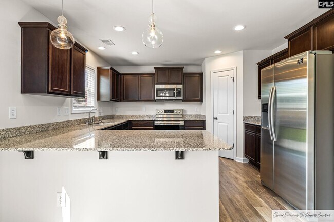 Foto del edificio - 762 Lansford Bay Dr