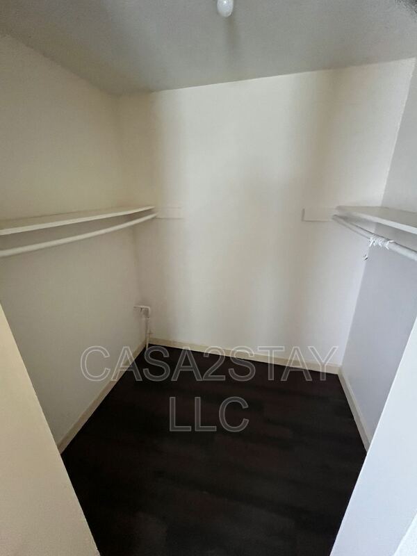 Foto del edificio - 2125 St Johns Pl