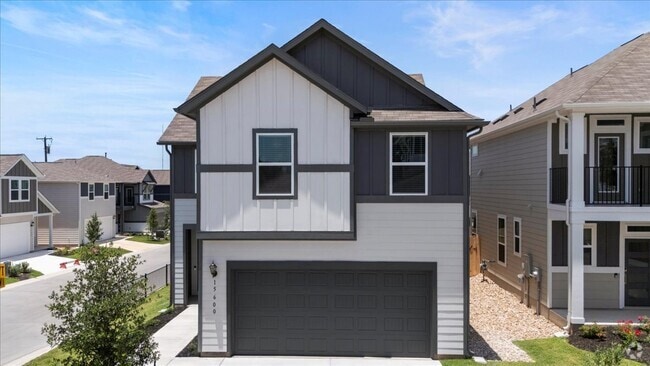 Building Photo - 15600 Nola Ct