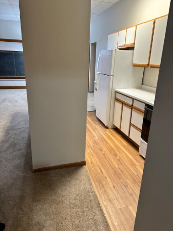 Primary Photo - 611 24th Ave E
