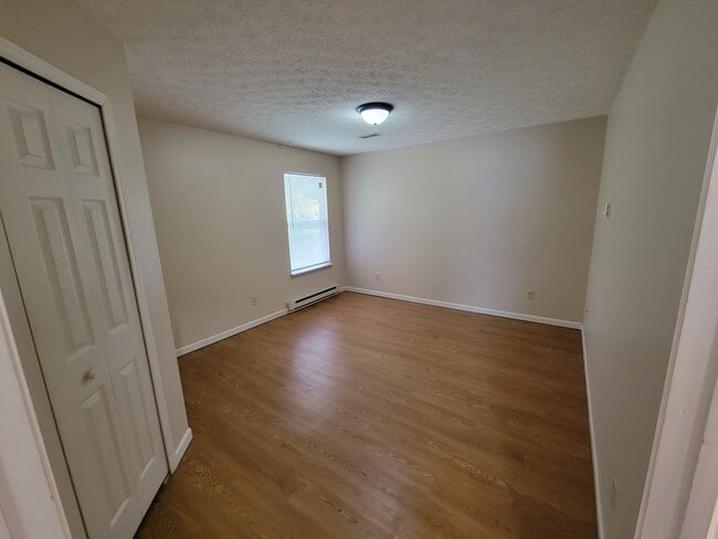Foto del edificio - Hidden Pines Townhomes