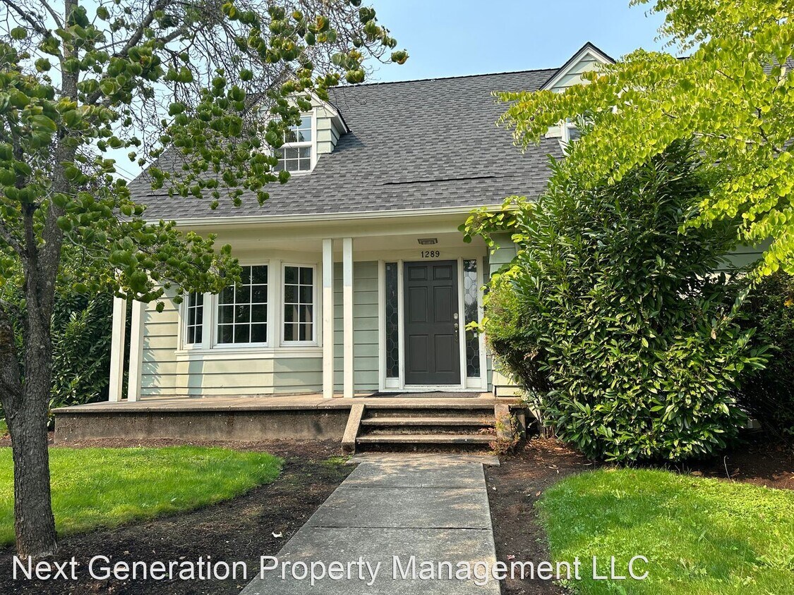 5 br, 2 bath House 1289 W. Broadway House for Rent in Eugene, OR