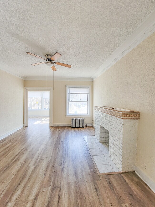 Foto del edificio - 4411 N Magnolia Ave