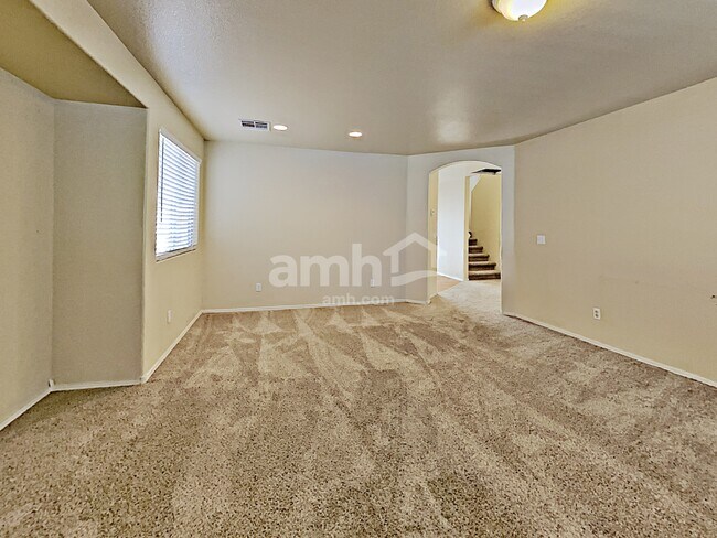 Building Photo - 10625 Alondra Peak St