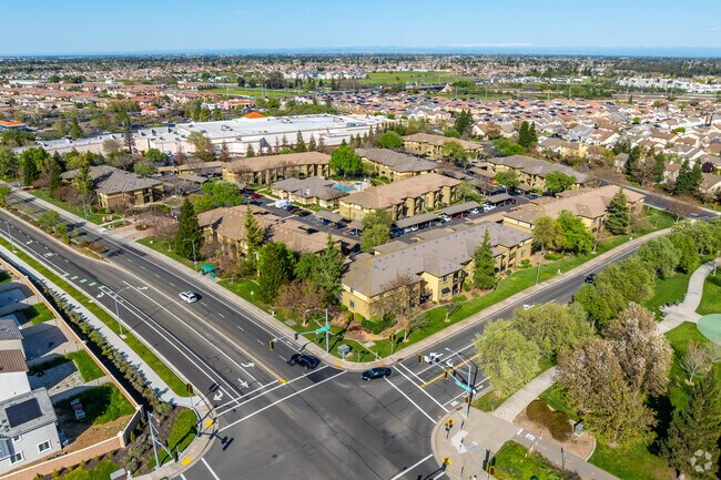 Contexto aéreo - Terracina at Park Meadows