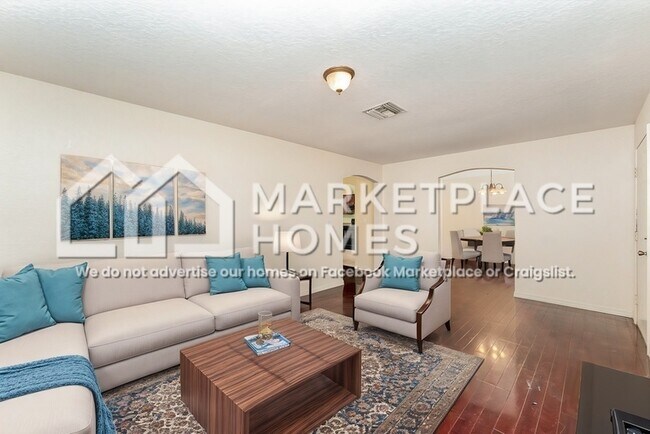 Foto del edificio - 790 N Graham Rd