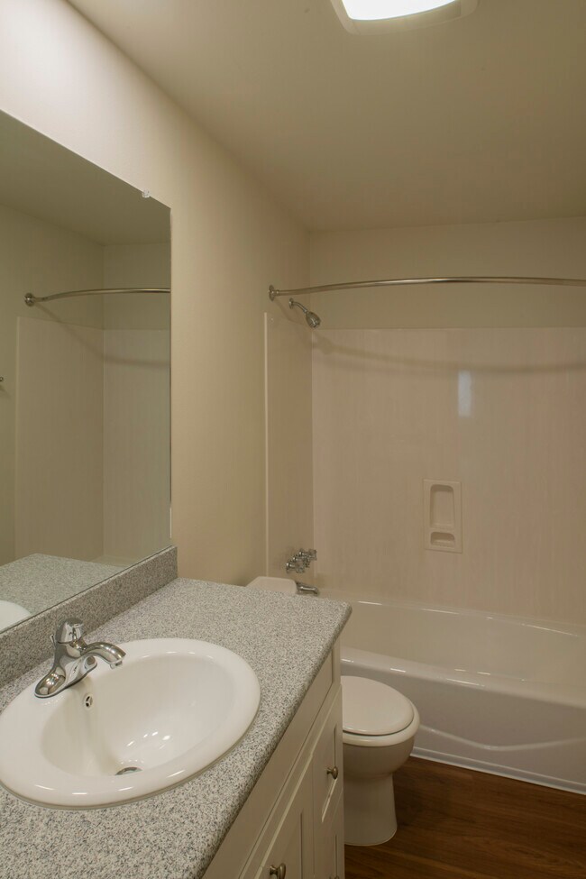 Foto del edificio - Patiohouse Apartments