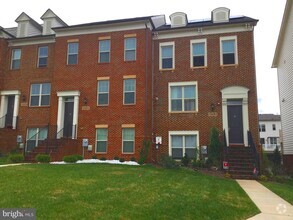 Building Photo - 13251 Tivoli Lake Blvd
