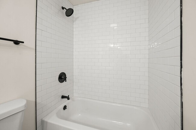 Building Photo - 3761 Avera Ave