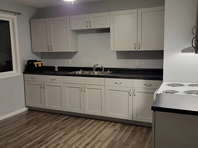 Foto del edificio - 2035 Prospect Rd