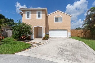 Building Photo - 1772 Harborside Cir