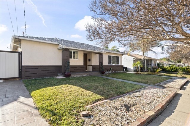 Building Photo - 8315 Valecrest Dr