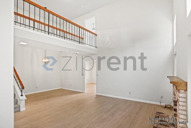 Building Photo - 38814 Rosegate Terrace