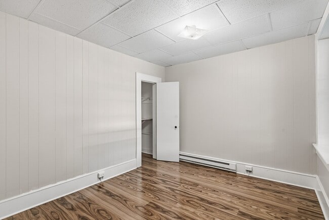 Building Photo - 55 Chestnut St