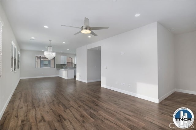 Building Photo - 9841 Alburtis Ave