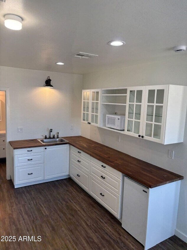Foto principal - 4248 N 12th St