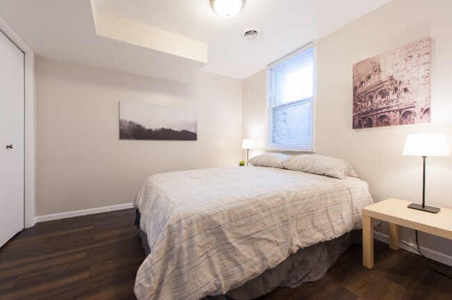 Foto del edificio - 1685 W Taylor Ave