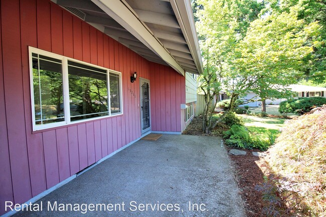 Building Photo - 4 br, 2 bath House - 15260 NE Couch Ct