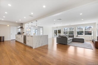 Building Photo - 34 Tuckahoe Ave