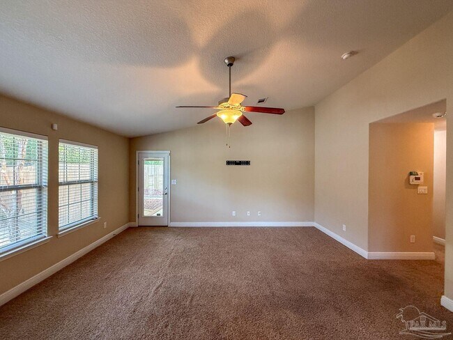 Foto del edificio - 1438 Towhee Canyon Dr