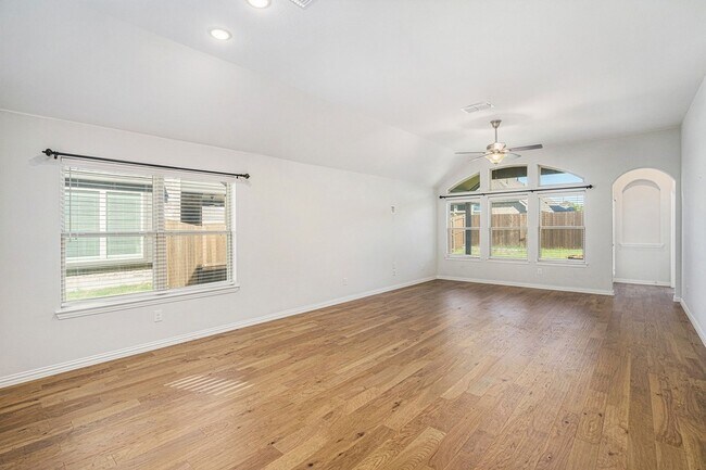 Foto del edificio - 2805 Chestnut Ln