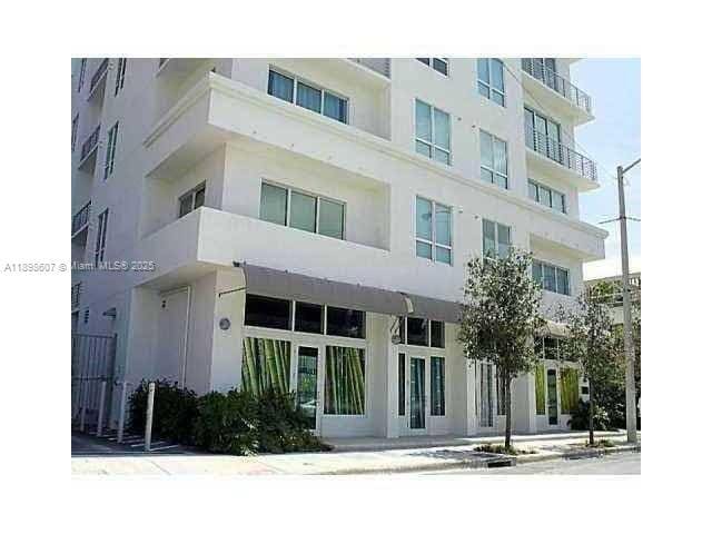 Foto del edificio - 234 NE 3rd St