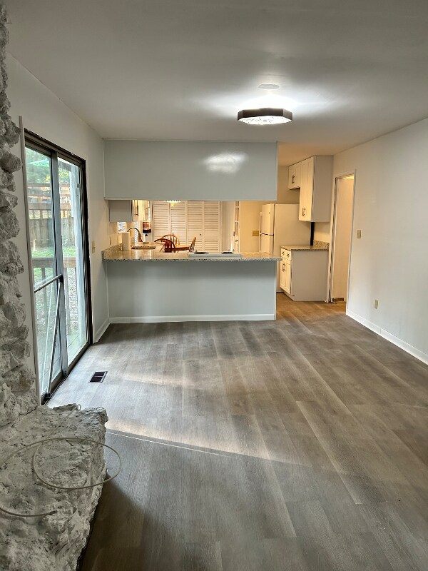 Foto del edificio - 7720 Bass Ridge Trail