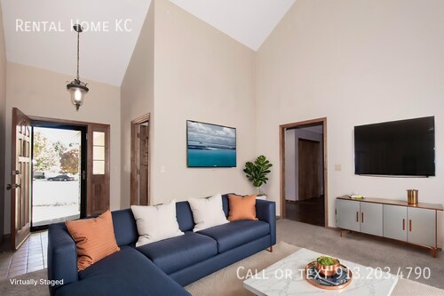 Foto del edificio - 13828 W 110th Terrace