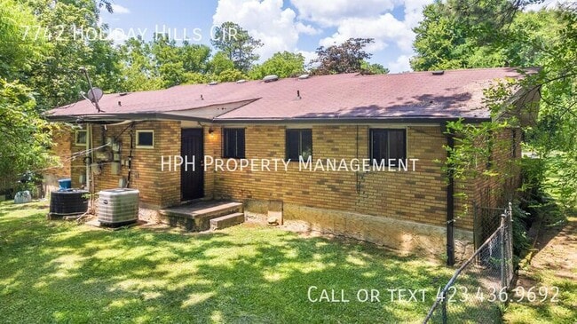 Foto del edificio - 7742 Holiday Hills Cir