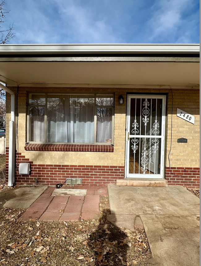 Building Photo - 2480 S Lafayette St