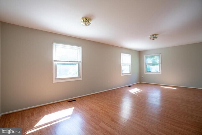 Foto del edificio - 3113 Shield Ln