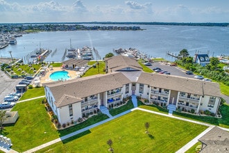 Building Photo - 101 Wharfside Dr