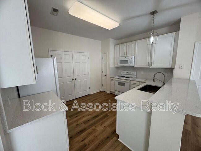 Foto del edificio - 3114 Kudrow Ln