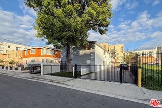 Building Photo - 5524 Elmer Ave