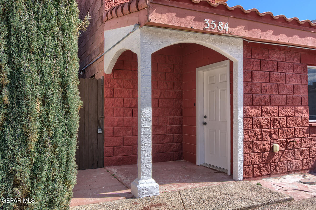 Foto principal - 3584 Waterspring Way