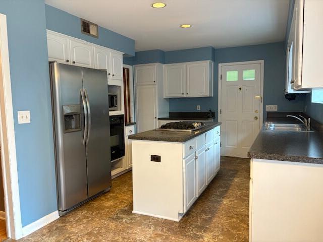 Building Photo - 815 Hewett Dr