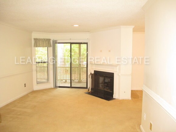 Building Photo - 1211 Colony Place Dr