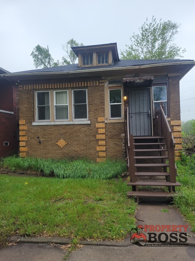 Primary Photo - 1052 Harrison St