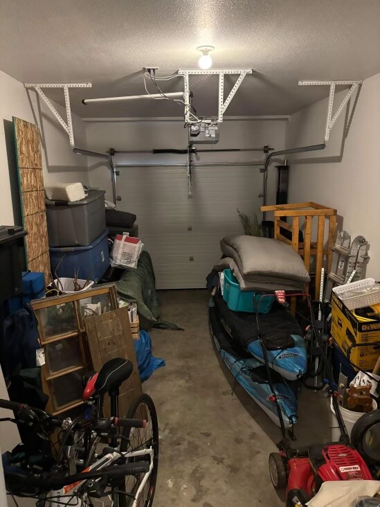 Foto del edificio - 557 Karcio Ct