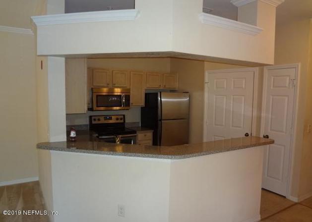 Foto del edificio - 7800 Point Meadows Dr