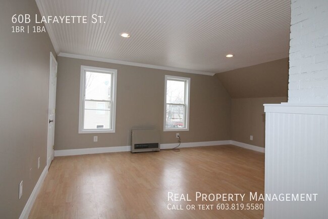 Foto del edificio - Spacious 1 Bedroom Apartment in Rochester!