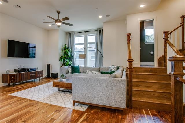Foto del edificio - 1832 Stevens Bluff Ln