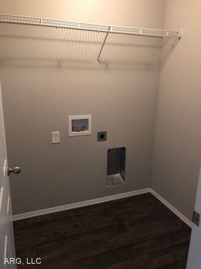 Foto del edificio - 4 br, 2 bath House - 3521 Justice Drive