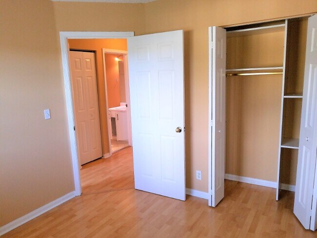 Foto del edificio - 4716 SW 13th Ct