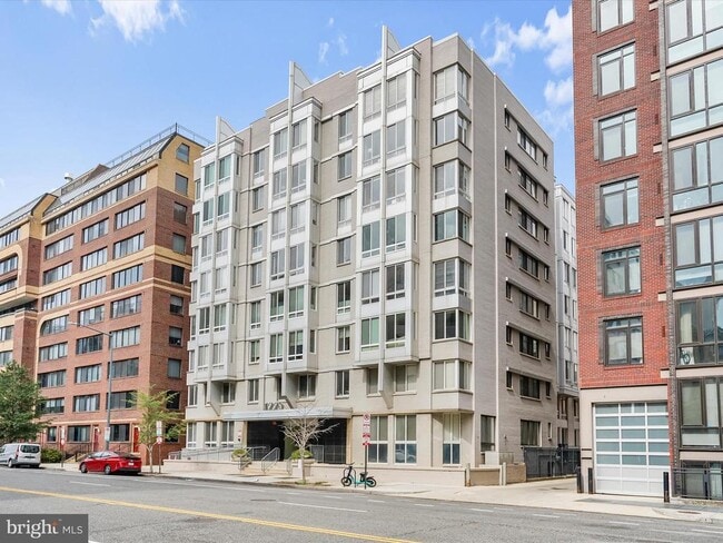 Building Photo - 1225 13th St NW