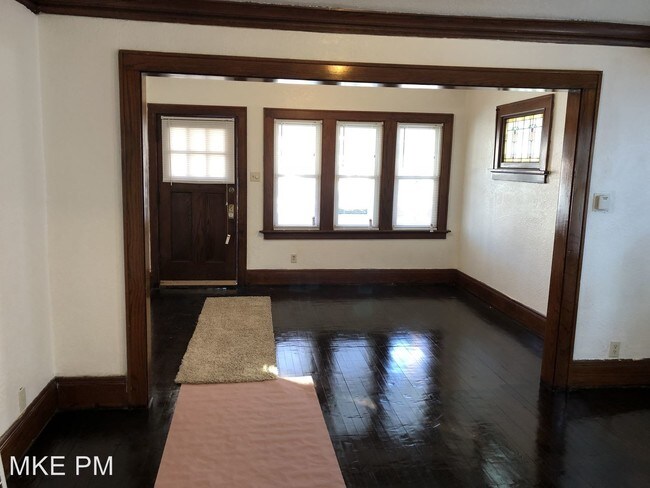 Foto del edificio - 3045 N 47th St